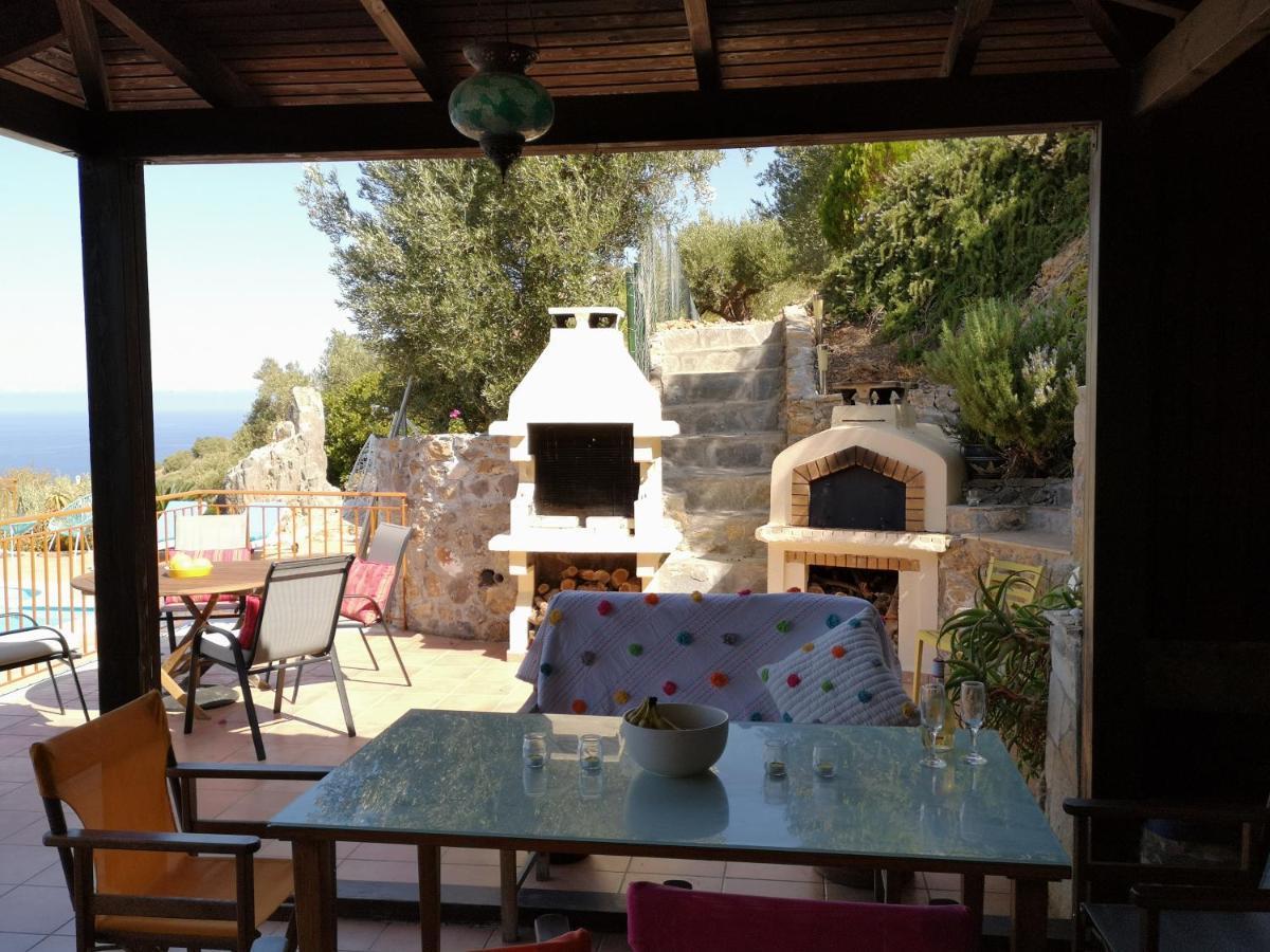 Villa Lir Tholos  Exteriér fotografie