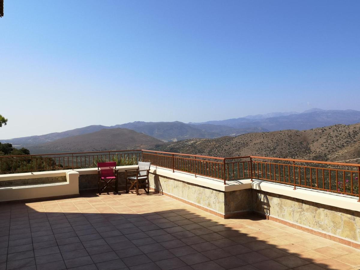Villa Lir Tholos  Exteriér fotografie
