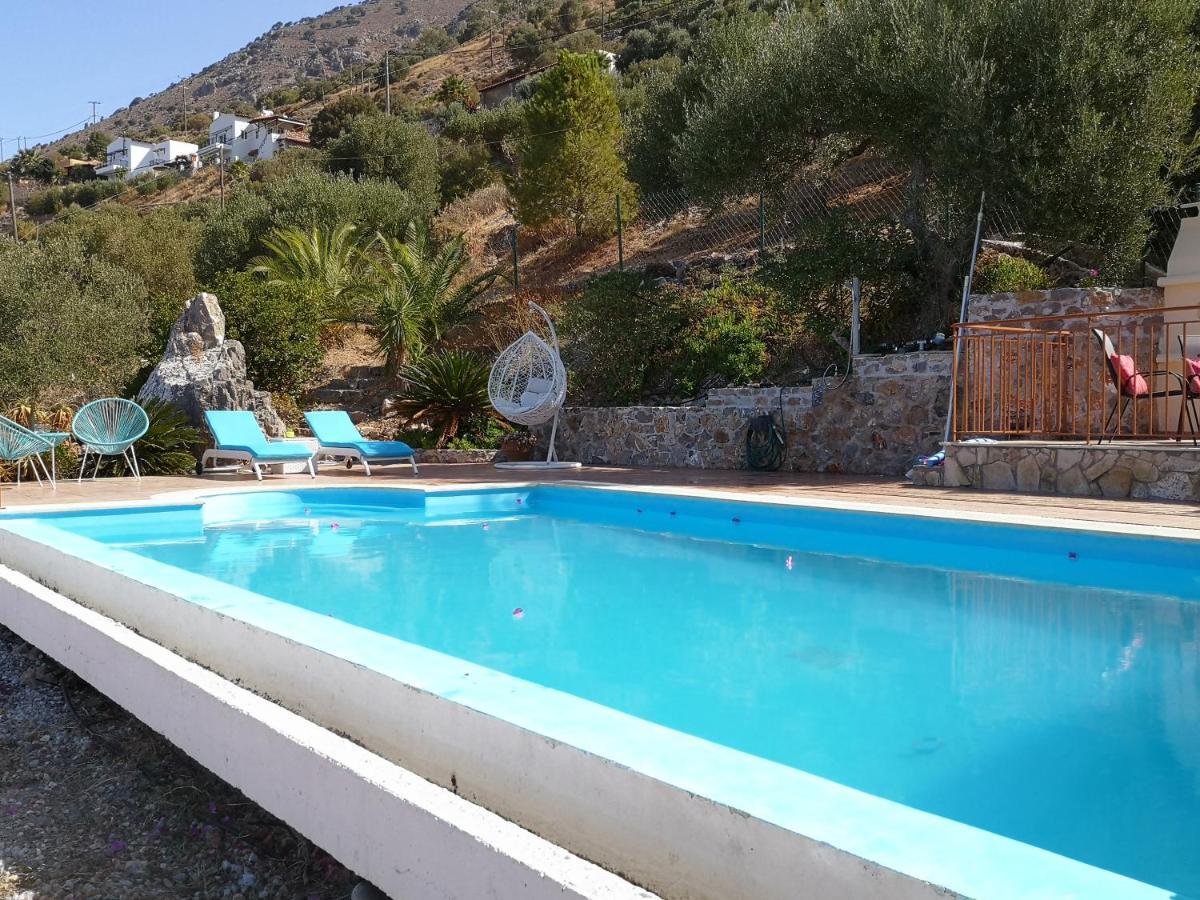 Villa Lir Tholos  Exteriér fotografie