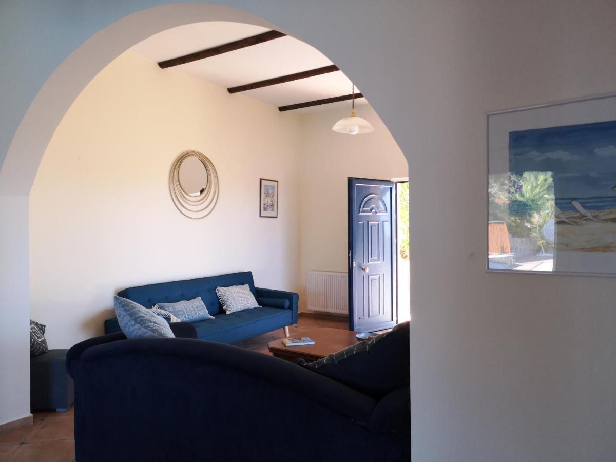 Villa Lir Tholos  Exteriér fotografie