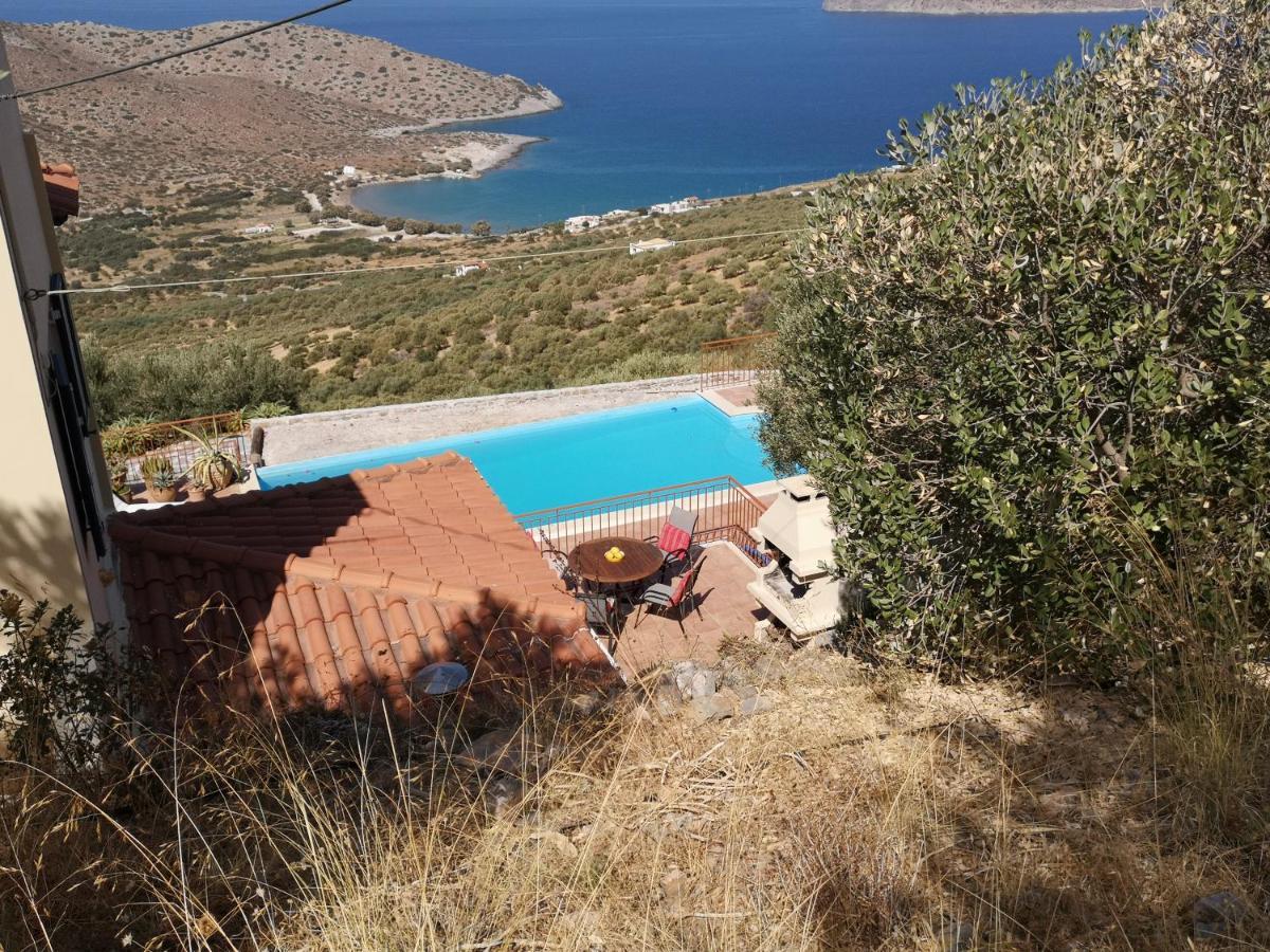 Villa Lir Tholos  Exteriér fotografie
